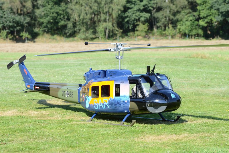Bell 205 UH 1d Image 3